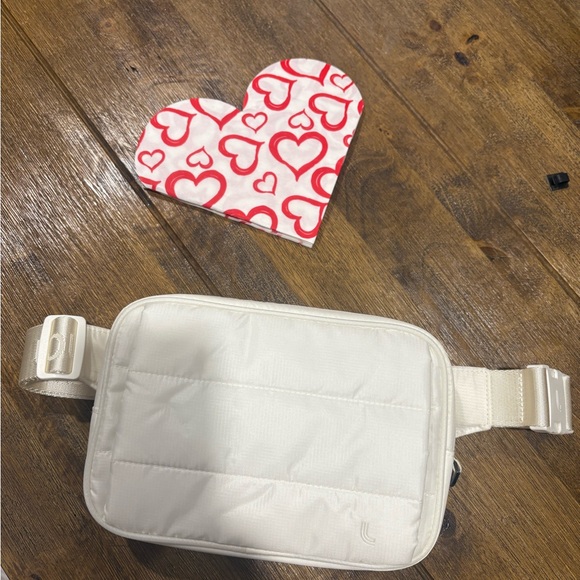 Lole Handbags - Lole Cream Belt Bag